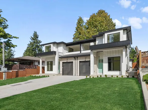 10564 Suncrest Dr, Delta, BC V4C 2N5