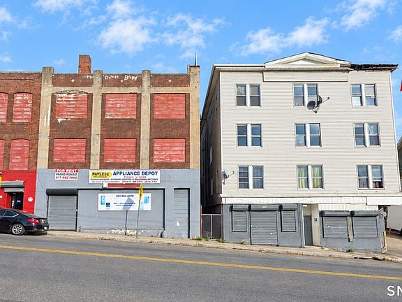 3rd image of 138 Cherry Street