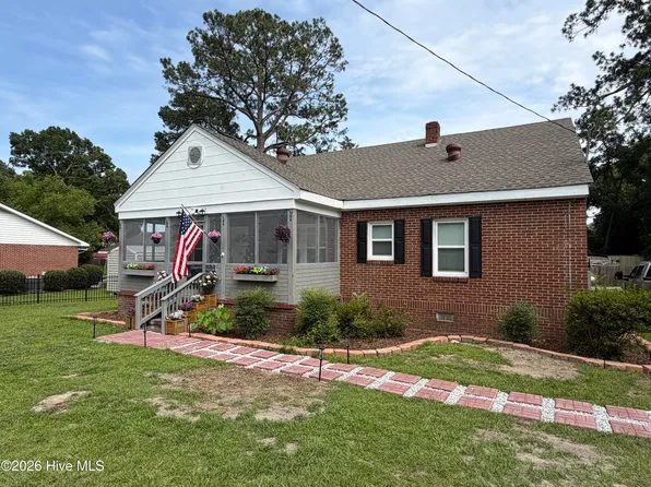 225 Gordon Street, Thomson, GA 30824
