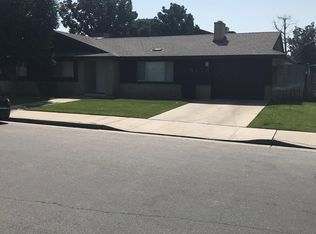 5119 Appleblossom Dr APT 9, Bakersfield, CA 93309