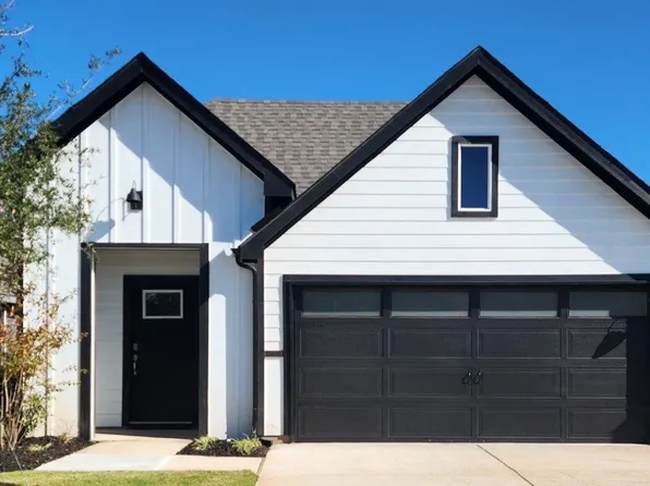 618 Capstone Cir, Granbury, TX 76048