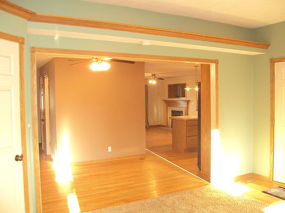 5th image of 1331 N 79th St