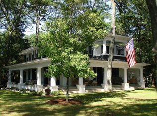 6674 Lake Front Dr, Montague, MI 49437