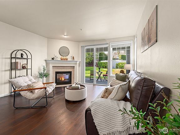 3rd image of 2244 132nd Avenue SE #B105