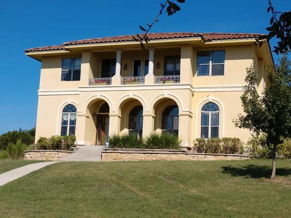 290 Patti Ln, Dripping Springs, TX 78620