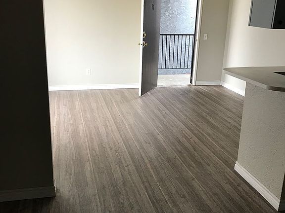 2nd image of 1483 E Lynwood Dr APT 17