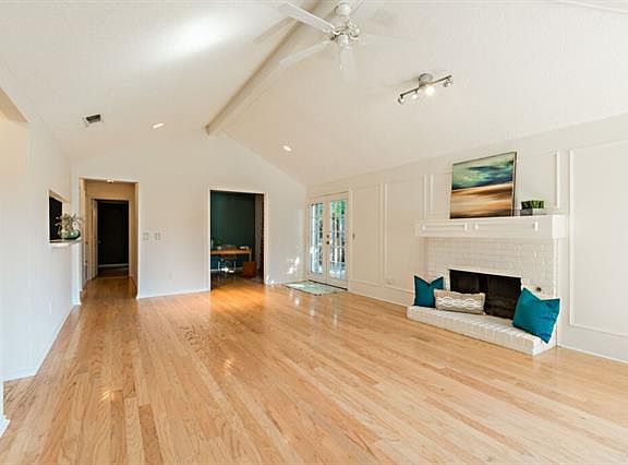 2nd image of 1812 Nest Pl