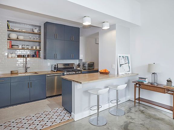 5th image of 74 5th Ave APT 10C