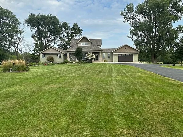 314 S Water St, Quasqueton, IA 52326