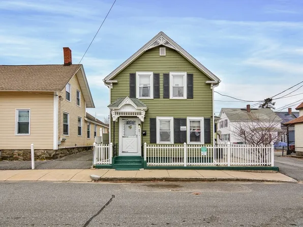 96 Jewett St, Lowell, MA 01850