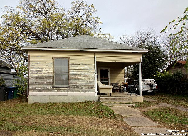 1st image of 2407 Wyoming St