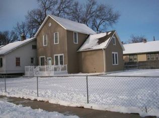 906 W Koenig St, Grand Island, NE 68801