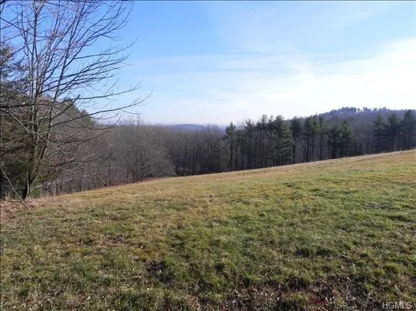 70 Roa Hook Rd, Cortlandt Manor, NY 10567