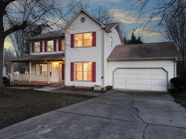 15 Whitts Forge Ln, Mauldin, SC 29662