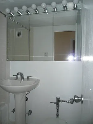 Rented by Vantage Living | media 12