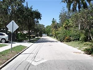 5th image of 786 35th Ave S