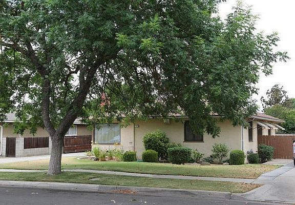 3rd image of 143 W Fedora Ave