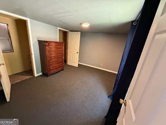 5th image of 134 Delay St