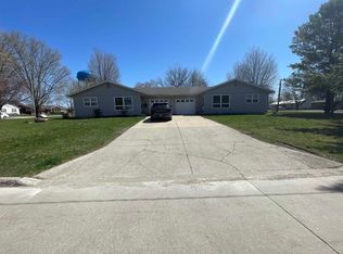 759 5th St E, Cresco, IA 52136