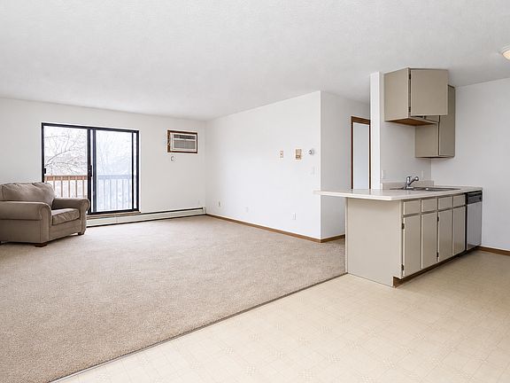2nd image of 315 4th Ave S APT 303
