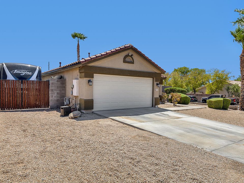1st image of 10565 W Via Del Sol