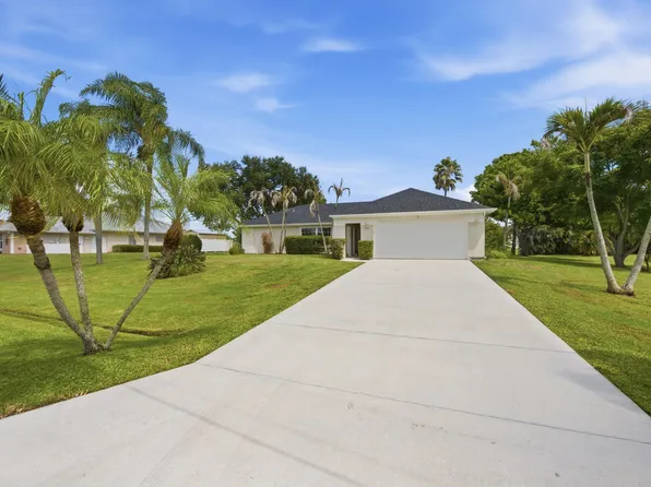 2938 SE DALHART Road, Port St Lucie, FL 34952