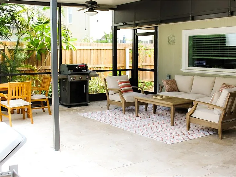 4115 W San Pedro St — Photo 31