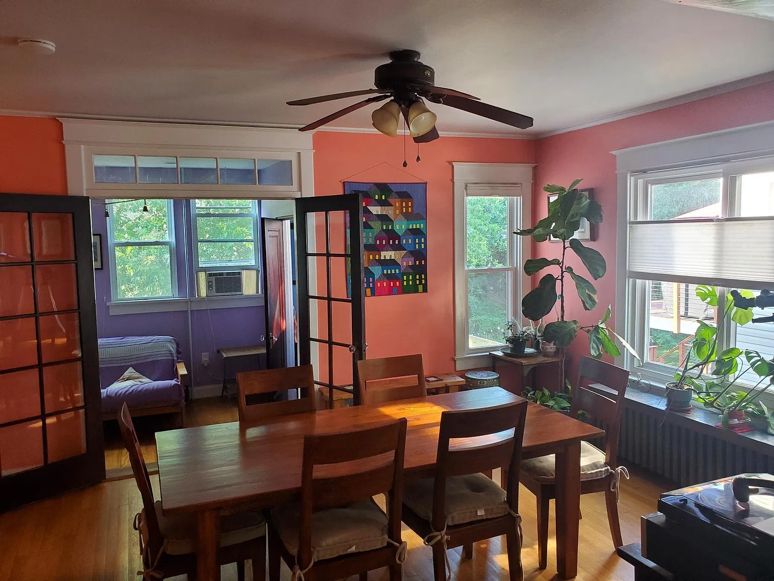 4 bed, 2.5 bath, 1660 sqft, $4,000 — Photo 2