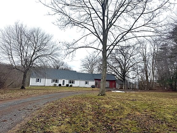 2nd image of 1257 Durham Rd