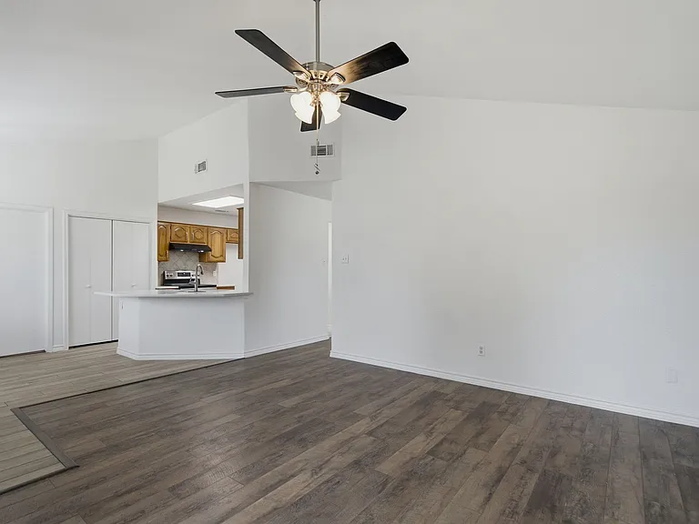 1830 Tiburon Bnd — Photo 8