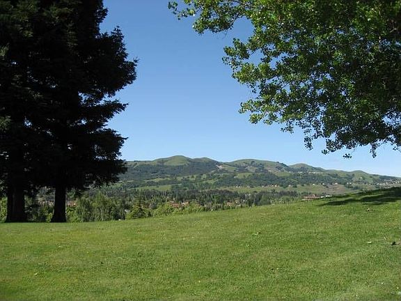 Golf course location!