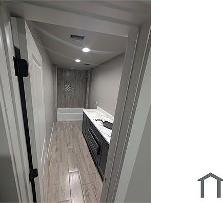 1st image of 2735 Nora St