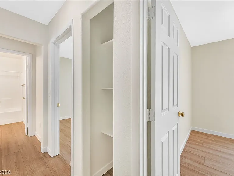8632 Majestic Pine Ave — Photo 13