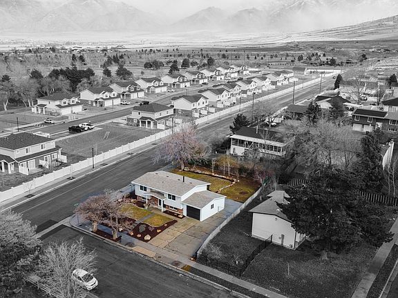 2nd image of 11 Quebec Cir