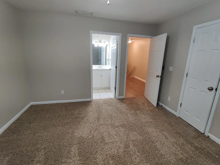 4256 Augustus Oak Ct — Photo 15