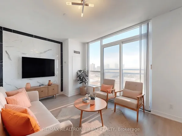 255 Village Green Sq #808, Toronto, ON M1S 0L7