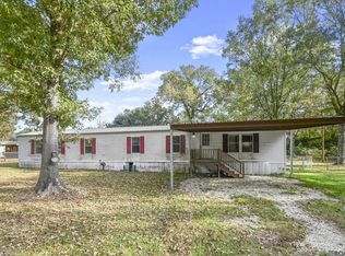 18875 King George Bay Rd, Livingston, LA 70754