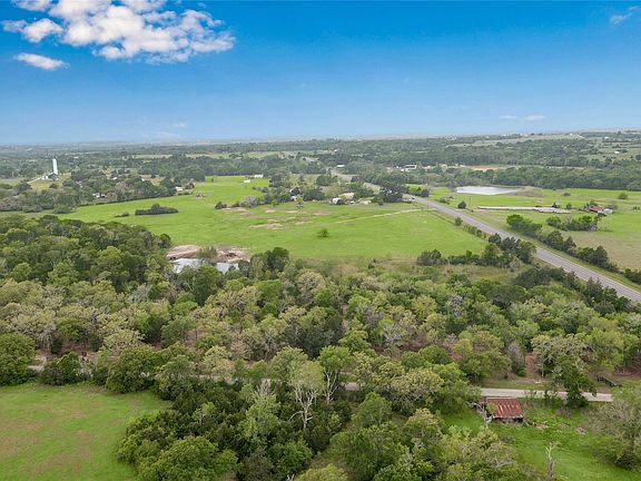 2nd image of 4577 Old Navasota Rd