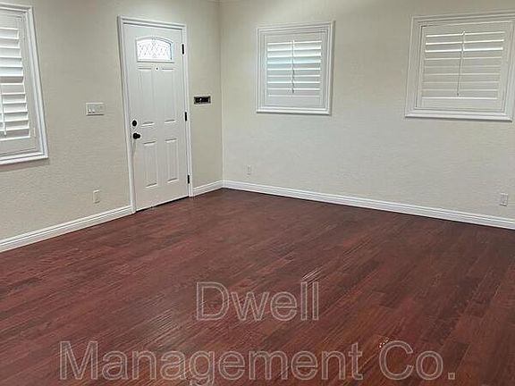 2nd image of 502 McIntosh St