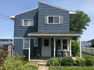355 North Dr, Rochester, NY 14612