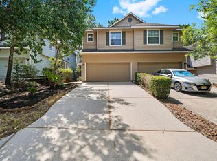 26 Blue Creek Ct, Spring, TX 77382