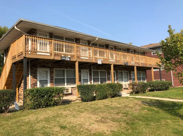 1940 Mark Ave APT 7, Elgin, IL 60123