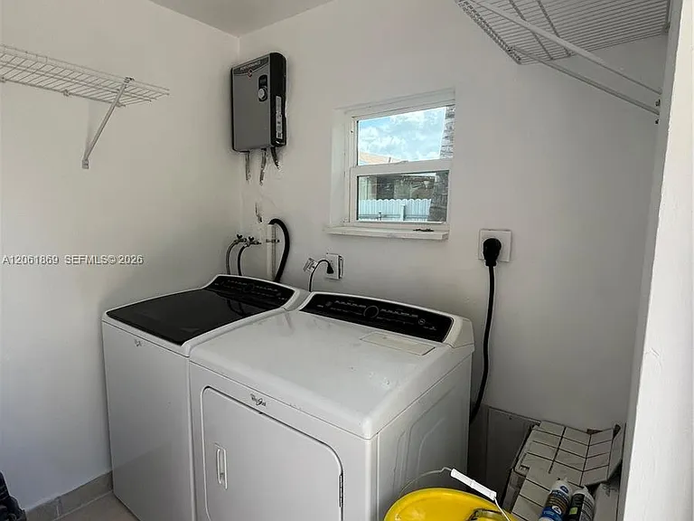 1160 NW 105th St — Photo 10