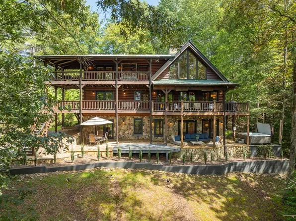 170 Whispering Pines Trl, Ellijay, GA 30540