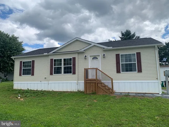 538 Palm City Park, Annville, PA 17003