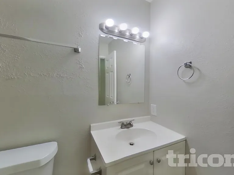 5030 Ridgecreek Dr — Photo 9