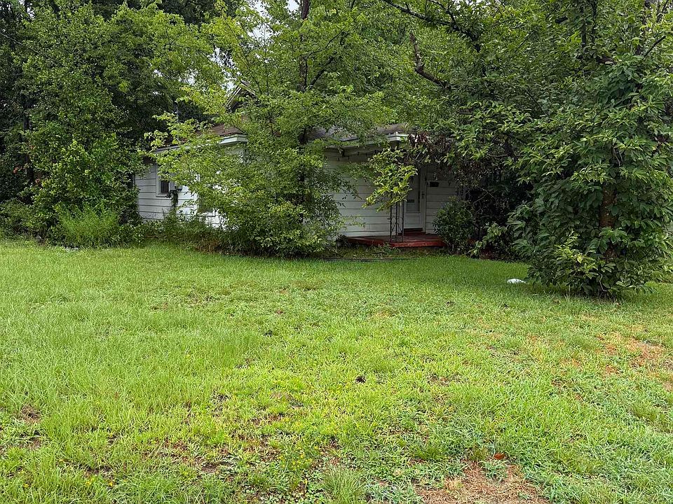 2nd image of 433 S Mahon Ave