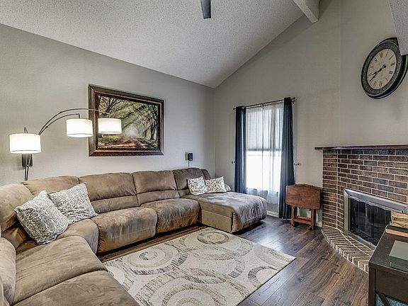 5th image of 6728 White Tail Ln