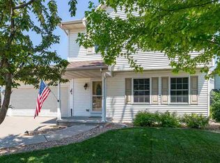 1270 Heidi Haven Dr, Oshkosh, WI 54904