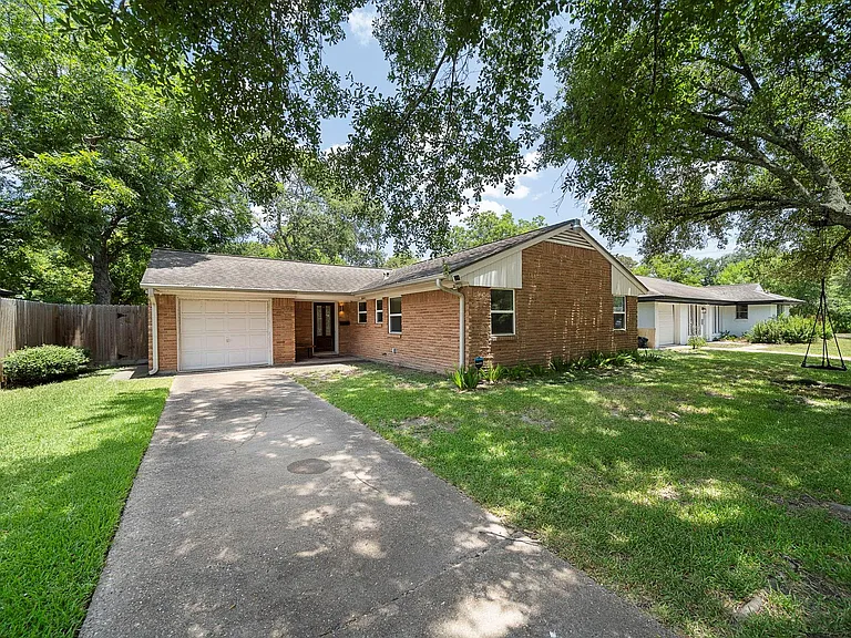 4306 Warm Springs Rd — Photo 3